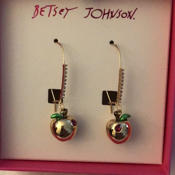 Betsey Johnson Gold Tone Apple Drop Earrings Crystal Accents NIB - Picture 2 of 11